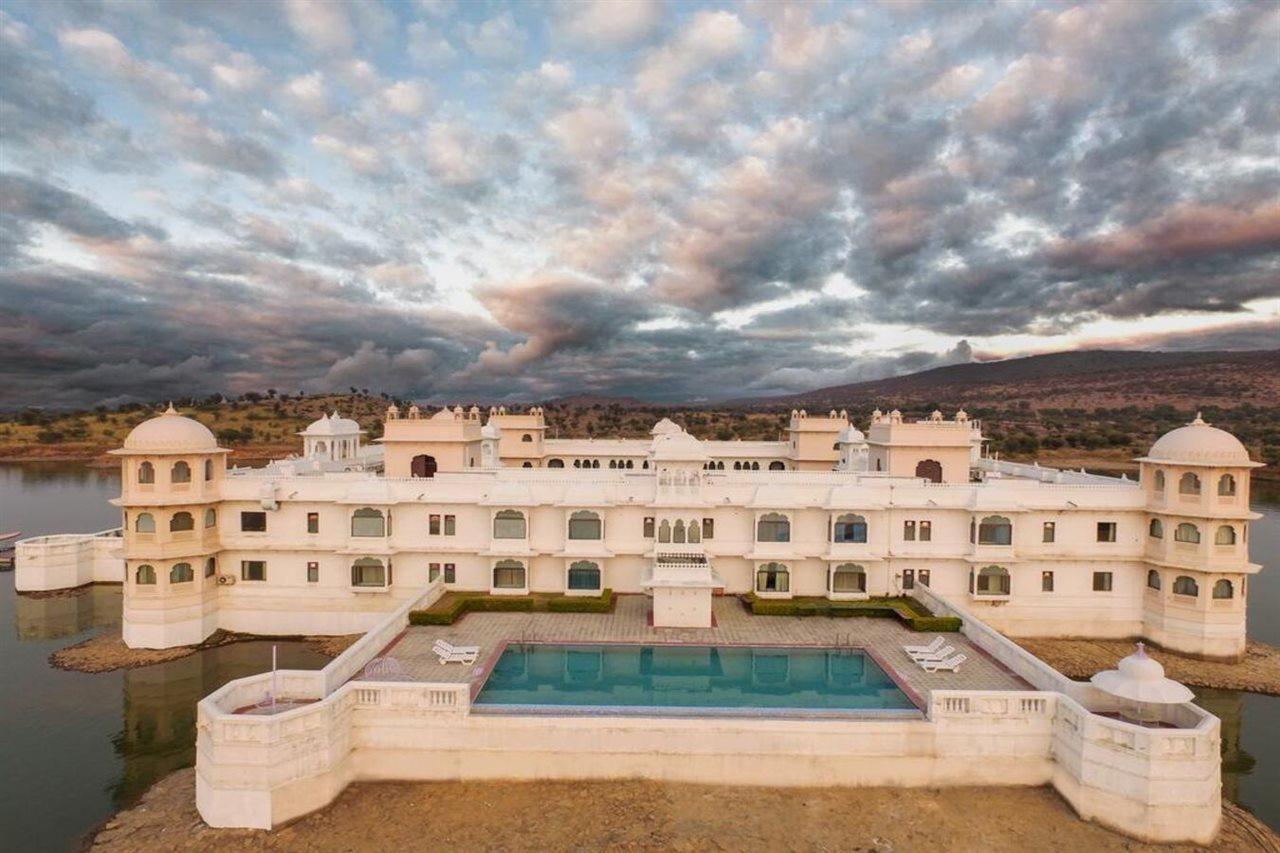 Juesta Lake Nahargarh Palace, Chittorgarh Parsoli Luaran gambar