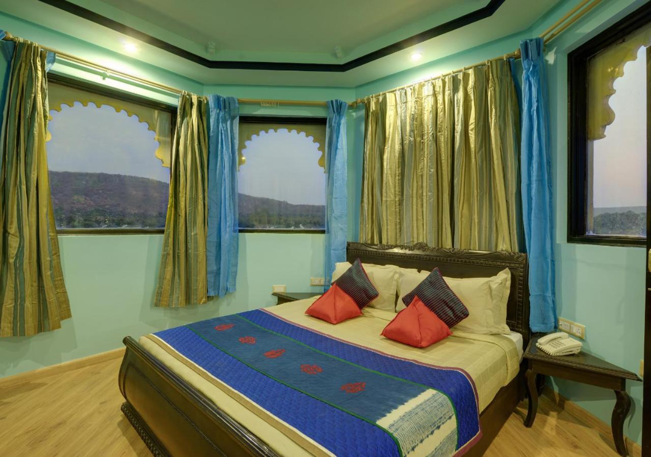 Juesta Lake Nahargarh Palace, Chittorgarh Parsoli Luaran gambar